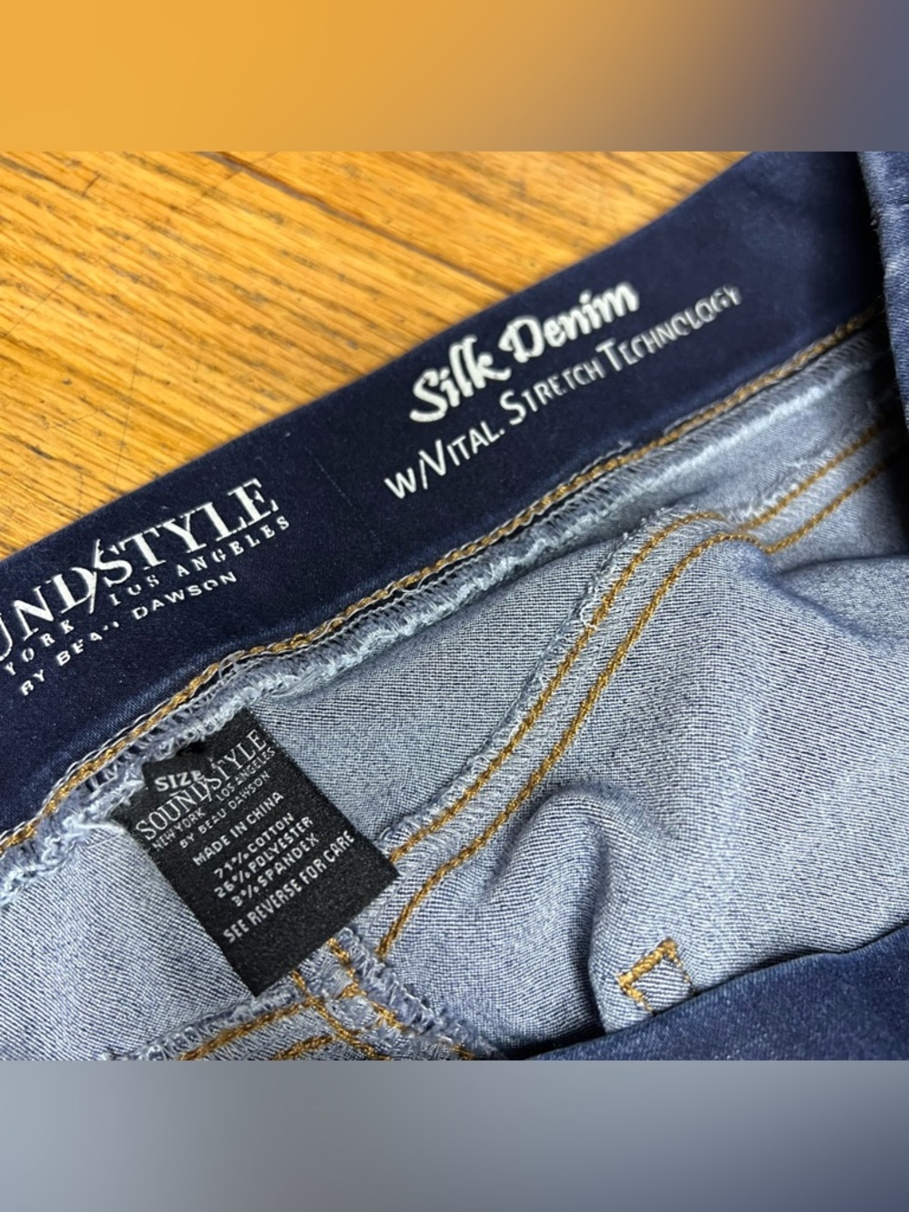 Sound/Style Lucy Pull On Skimmer Dark Wash Denim Capris - Picture 4 of 7